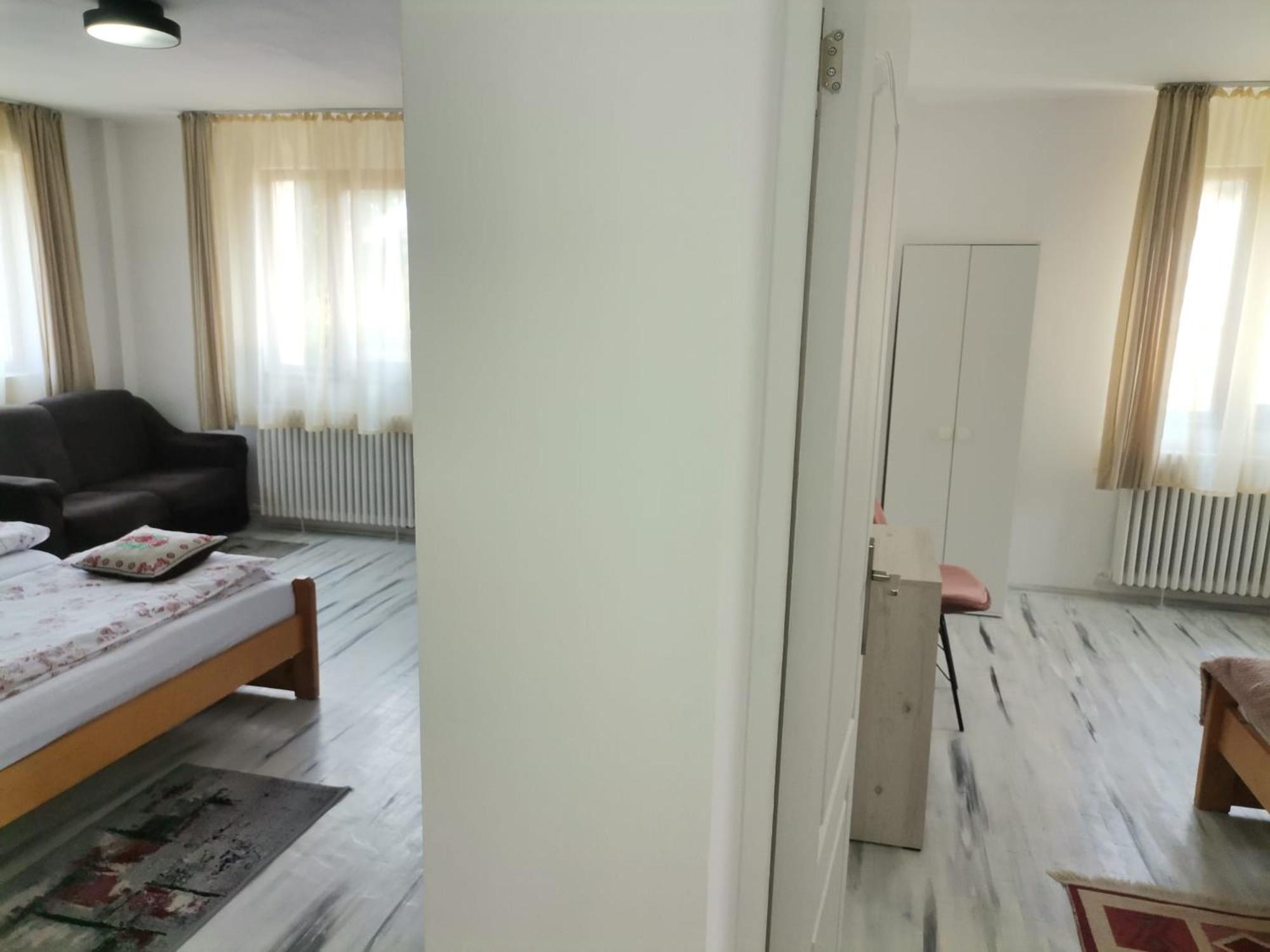 Zoso Home Buşteni Buitenkant foto